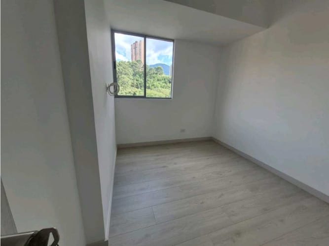 Apartamento de 3 alcobas en venta en Sabaneta Real, Sabaneta, 83 m² · foto 8 de 18