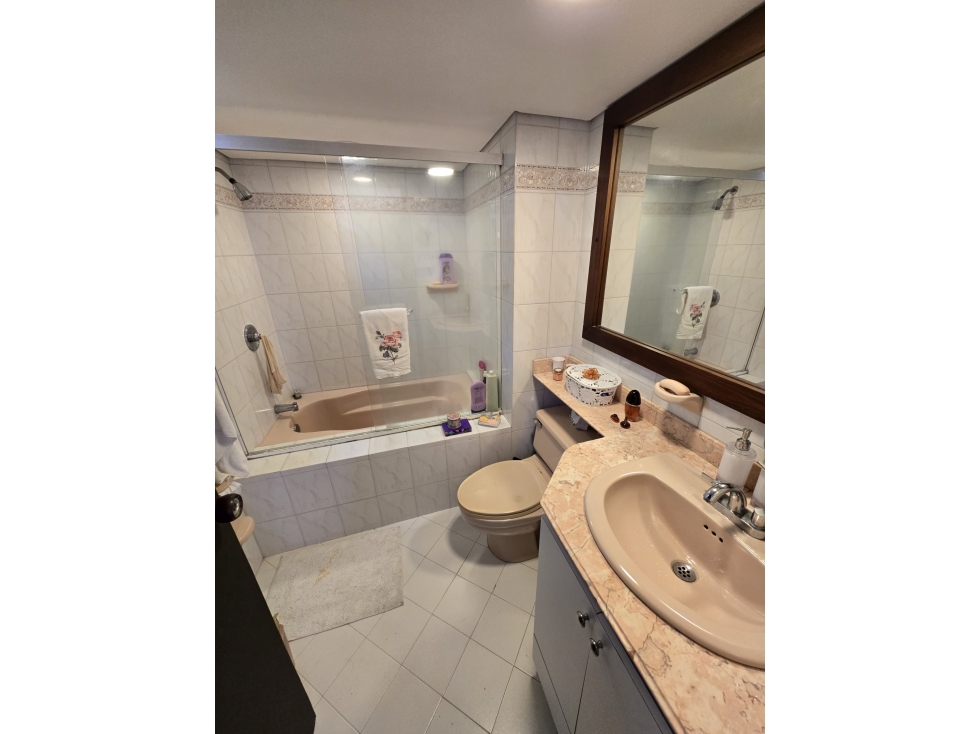 Apartamento en venta en Laureles, Medellín · foto 9 de 17
