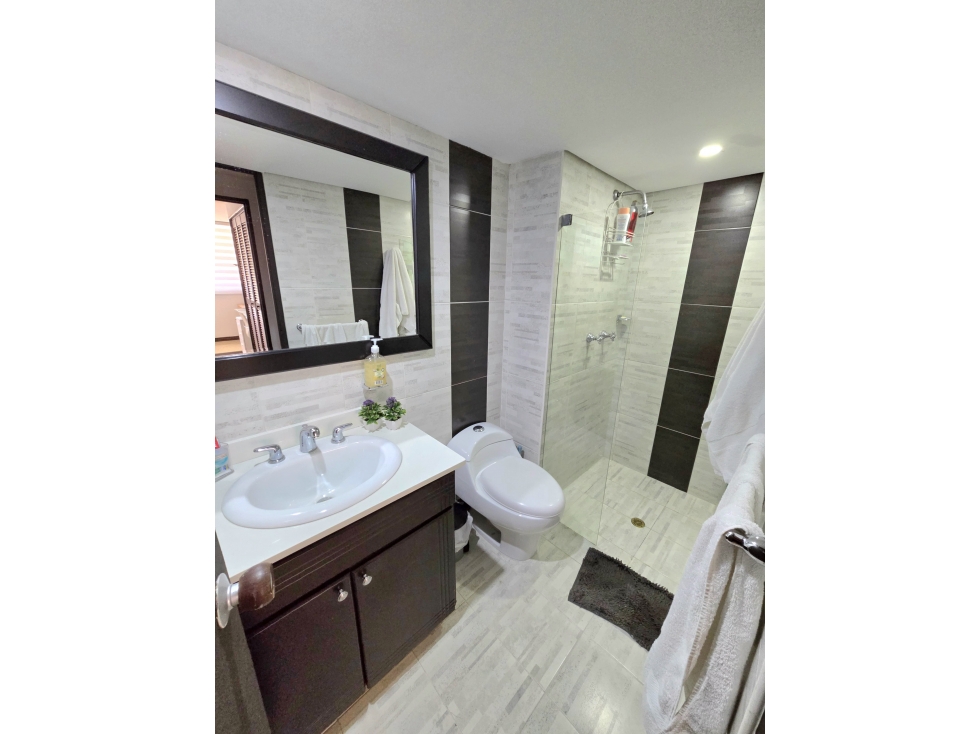 Apartamento en venta en Laureles, Medellín · foto 16 de 17