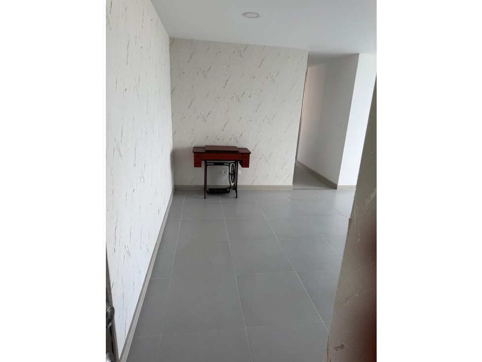 Apartamento en venta en Suramérica, La Estrella · foto 5 de 16