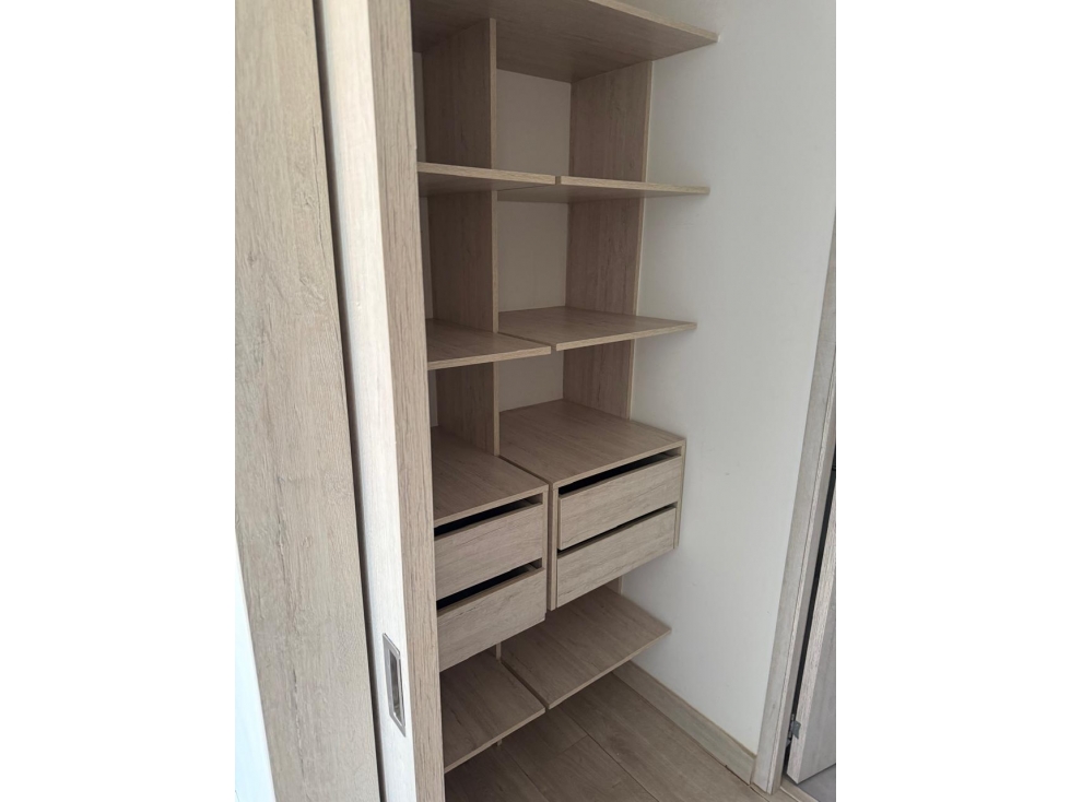 Apartamento en venta en Suramérica, La Estrella · foto 11 de 16