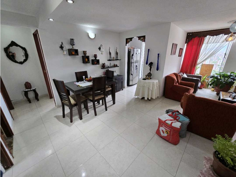 Apartamento en venta en Calasanz, Medellín · foto 4 de 15