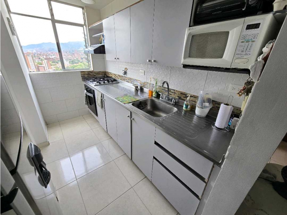 Apartamento en venta en Calasanz, Medellín · foto 5 de 15