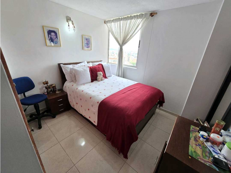 Apartamento en venta en Calasanz, Medellín · foto 10 de 15
