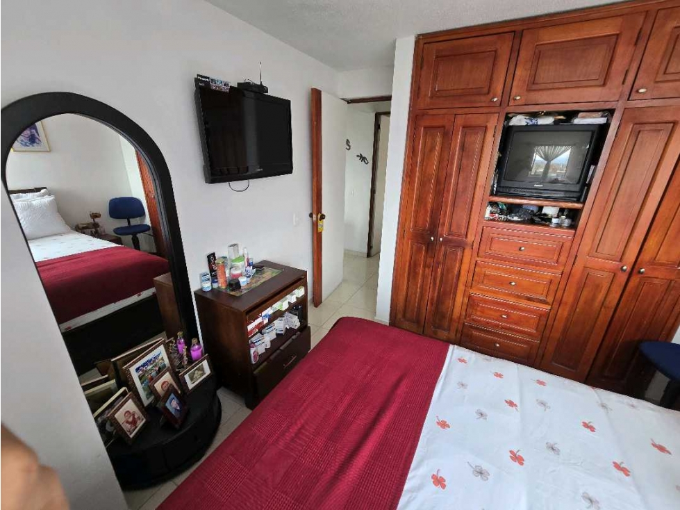 Apartamento en venta en Calasanz, Medellín · foto 11 de 15