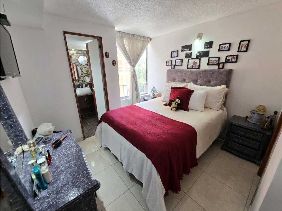 Apartamento en venta en Calasanz, Medellín · foto 12 de 15