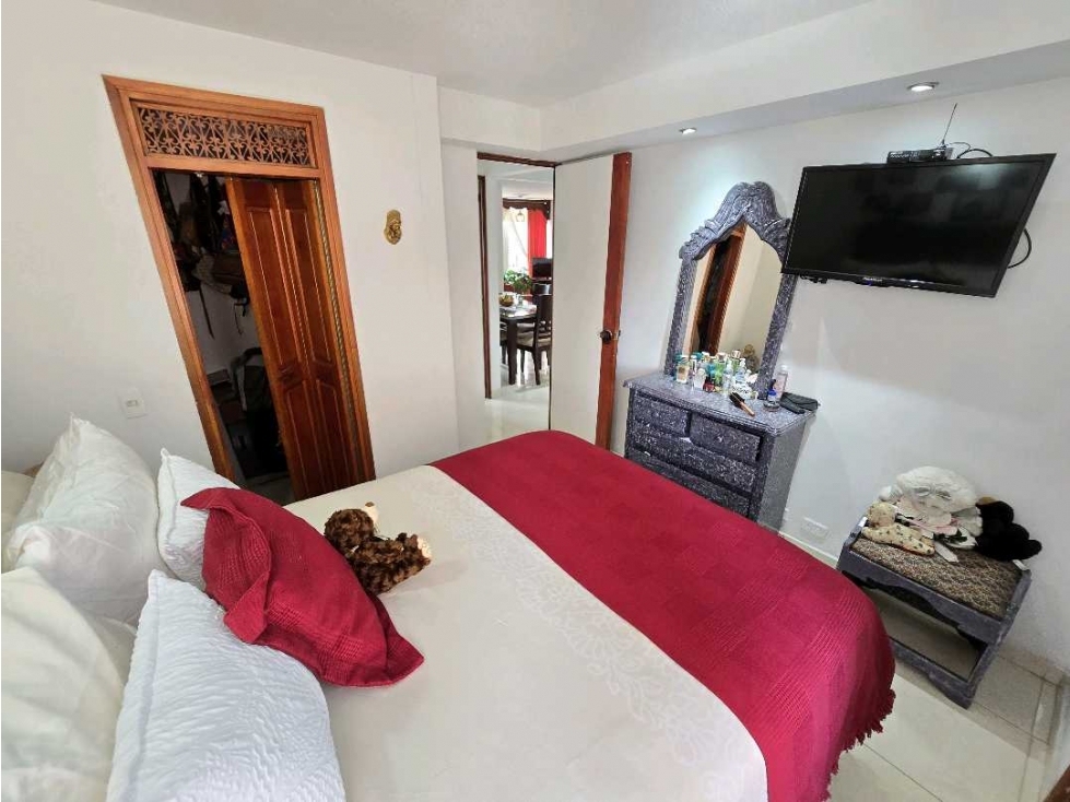 Apartamento en venta en Calasanz, Medellín · foto 13 de 15