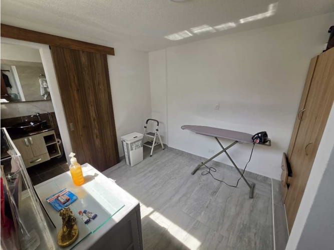Apartamento de 3 alcobas en venta en Lorena, Medellín, 163 m² · foto 5 de 18