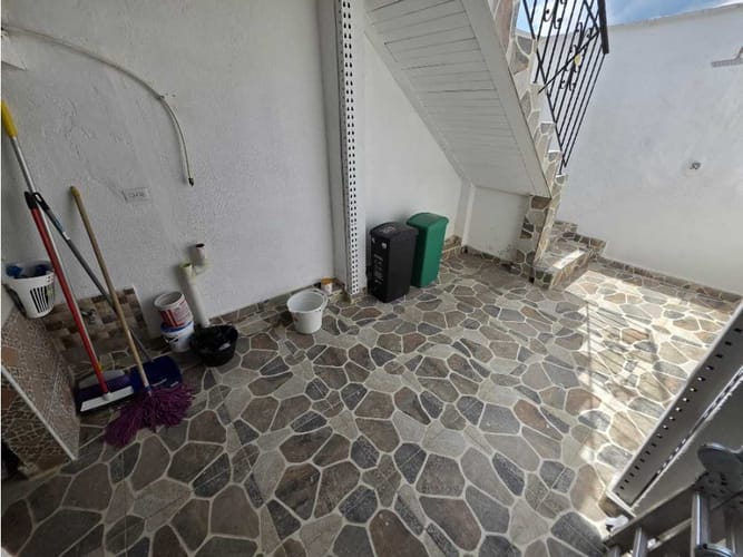 Apartamento de 3 alcobas en venta en Lorena, Medellín, 163 m² · foto 8 de 18