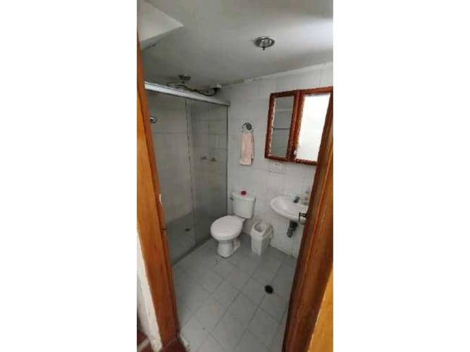 Casa de 6 alcobas en venta en Los Pinos, Medellín, 278 m² · foto 11 de 13