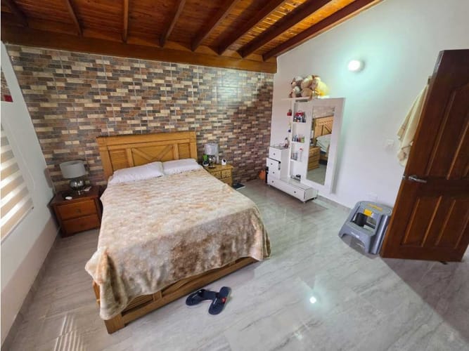 Apartamento de 3 alcobas en venta en Lorena, Medellín, 163 m² · foto 12 de 18