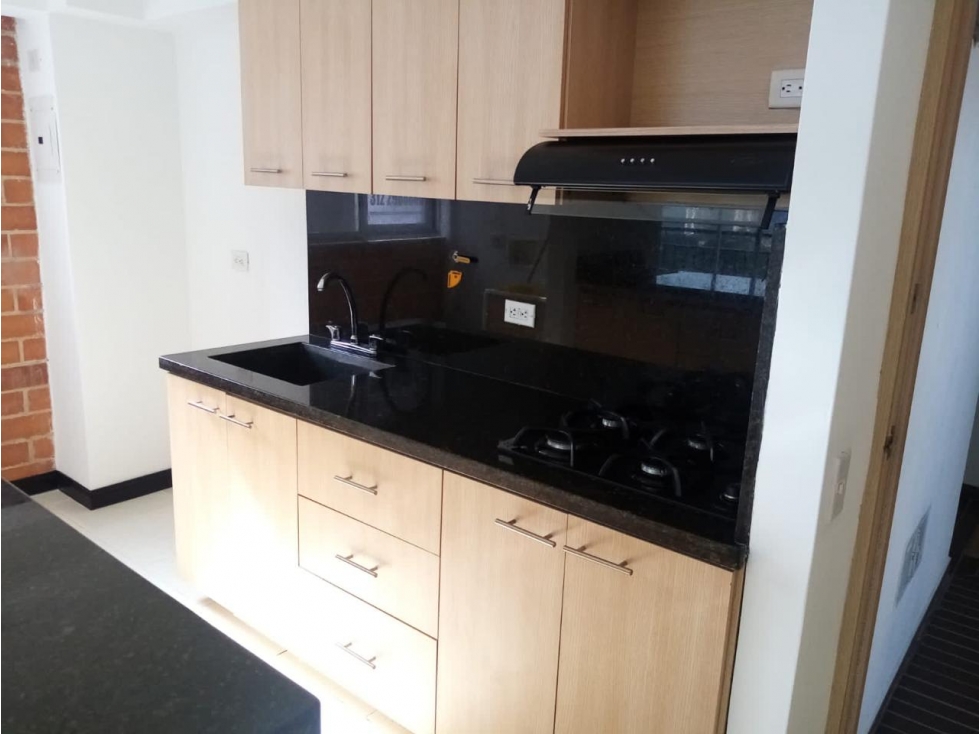 Apartamento en venta en Suramérica, Itagüí · foto 8 de 24