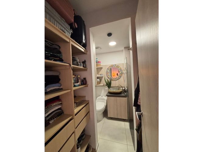 Apartamento de 2 alcobas en venta en Tablazo, Itagüí, 60 m² · foto 11 de 15