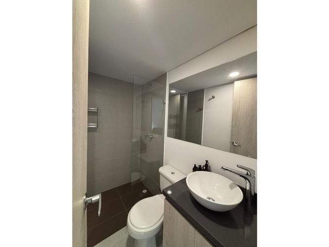 Apartamento de 2 alcobas en venta en Tablazo, Itagüí, 60 m² · foto 12 de 15