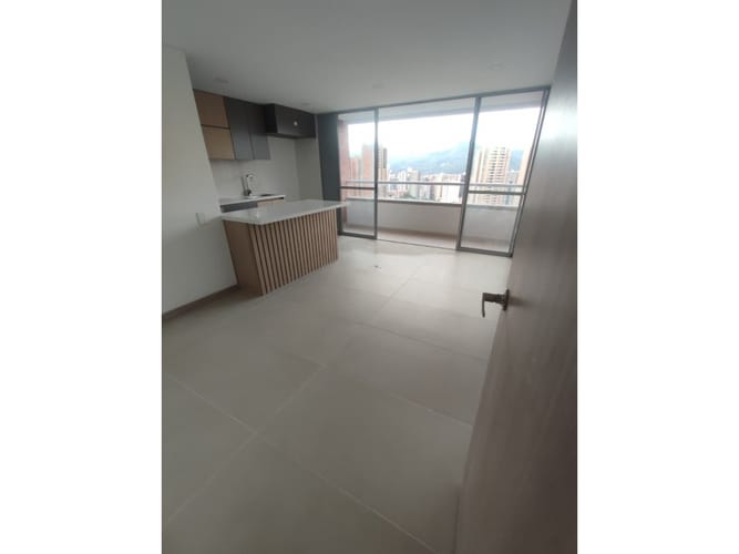 Apartamento de 2 alcobas en venta en Sabaneta Real, Sabaneta, 56 m² · foto 2 de 12
