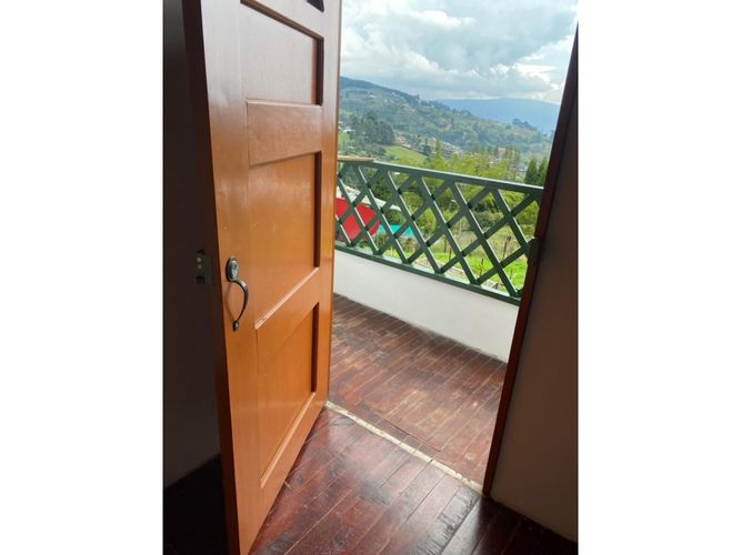 Casa de 4 alcobas en venta en San Cristobal, Medellín, 100 m² · foto 12 de 24