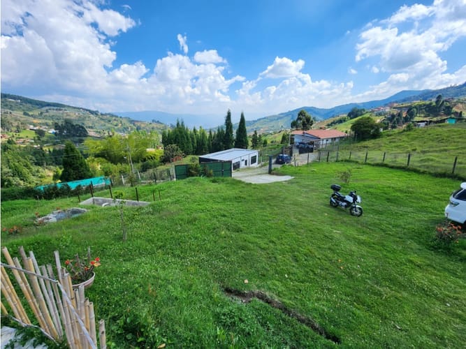 Casa de 4 alcobas en venta en San Cristobal, Medellín, 100 m² · foto 20 de 24