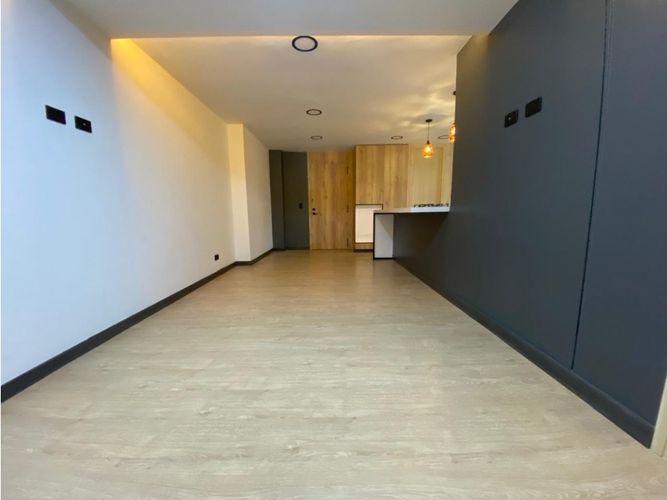 Apartamento de 2 alcobas en venta en Laureles, Medellín, 75 m² · foto 2 de 24
