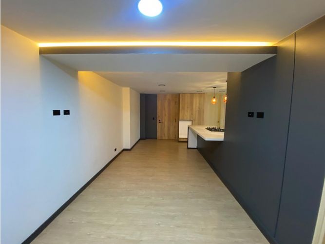 Apartamento de 2 alcobas en venta en Laureles, Medellín, 75 m² · foto 4 de 24