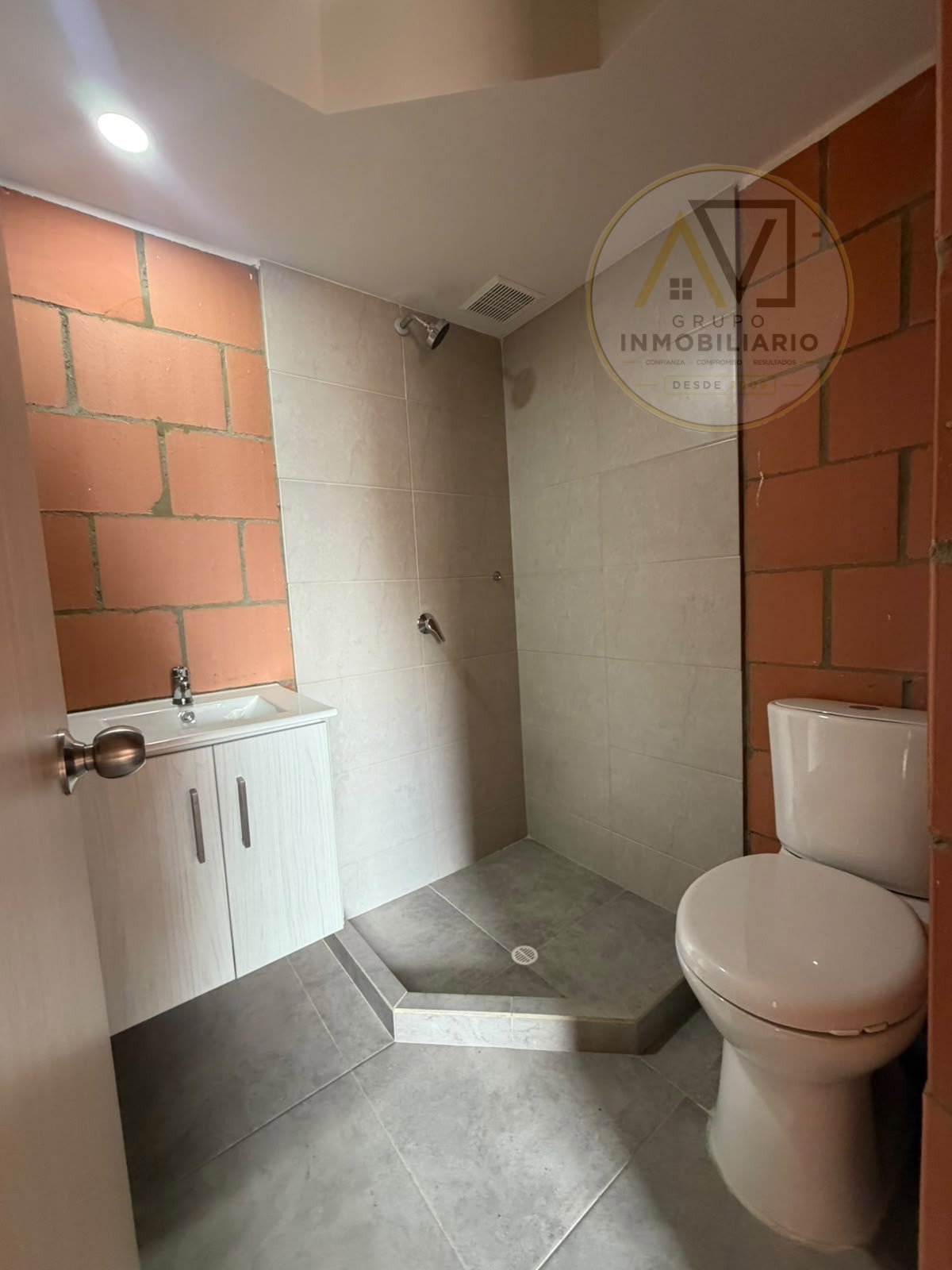 Apartamento en venta en San Jose, Mosquera · foto 9 de 10