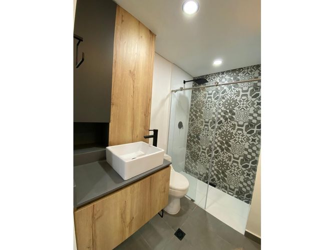 Apartamento de 2 alcobas en venta en Laureles, Medellín, 75 m² · foto 10 de 24