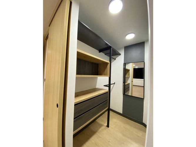 Apartamento de 2 alcobas en venta en Laureles, Medellín, 75 m² · foto 15 de 24