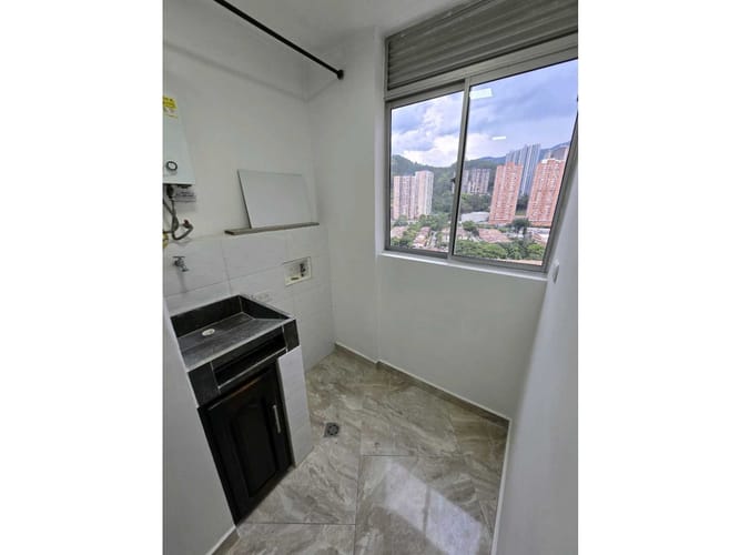 Apartamento de 3 alcobas en venta en Sabaneta Real, Sabaneta, 66 m² · foto 5 de 23