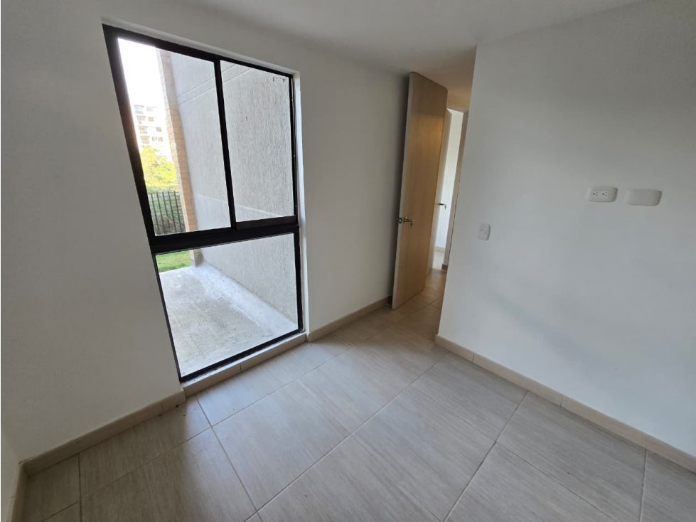 Apartamento en arriendo en Cuatro Esquinas, Rionegro · foto 11 de 12