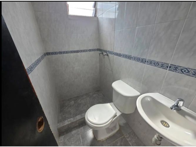Apartamento de 3 alcobas en venta en Altamira, Medellín, 80 m² · foto 3 de 9