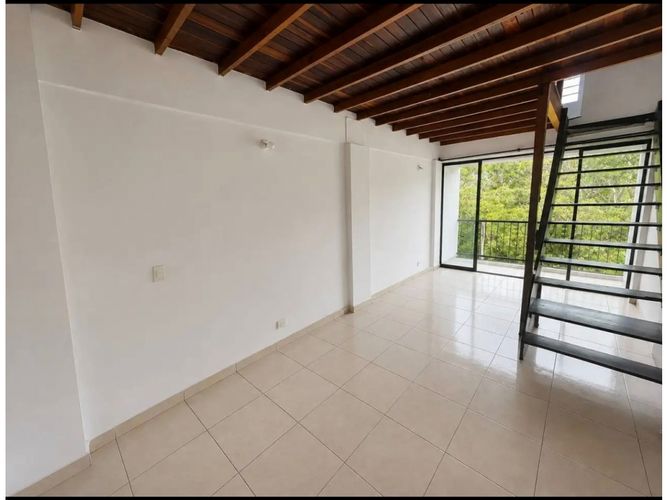 Apartamento de 3 alcobas en venta en Altamira, Medellín, 80 m² · foto 6 de 9