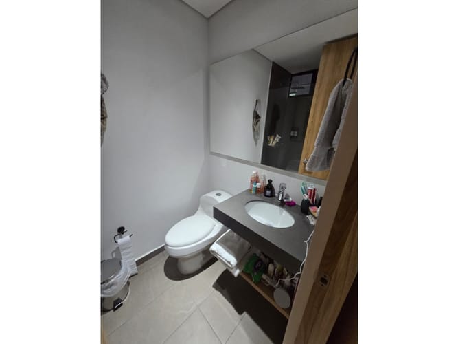 Apartamento de 3 alcobas en venta en Los Colores, Medellín, 94 m² · foto 10 de 13