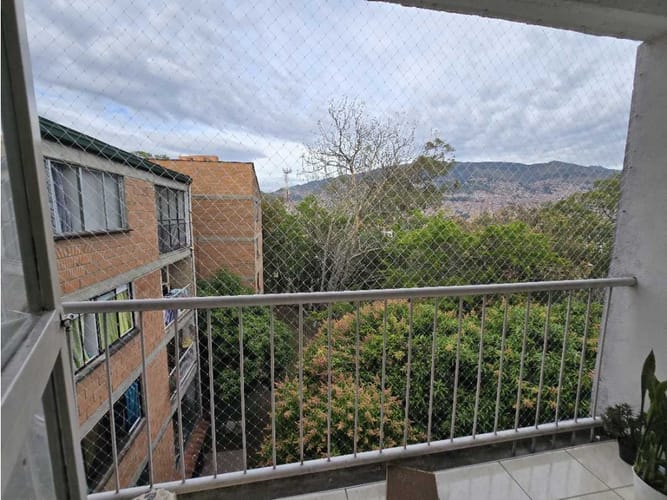 Apartamento de 3 alcobas en venta en Lopez De Mesa, Medellín, 90 m² · foto 23 de 24