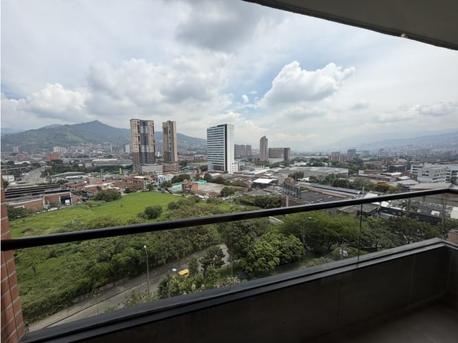 Apartamento de 1 alcoba en venta en Las Casitas, Sabaneta, 64 m² · foto 17 de 24