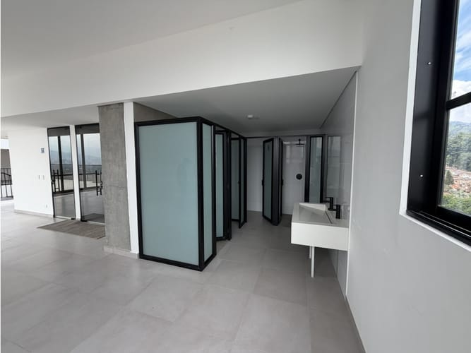 Apartamento de 1 alcoba en venta en Las Casitas, Sabaneta, 64 m² · foto 22 de 24