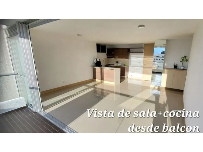 Apartamento de 2 alcobas en arriendo en Loma Del Indio, Medellín, 80 m² · foto 3 de 17