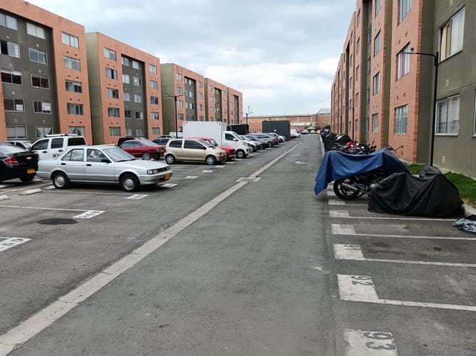 Apartamento de 3 alcobas en venta en Mosquera, 52 m² · foto 1 de 6