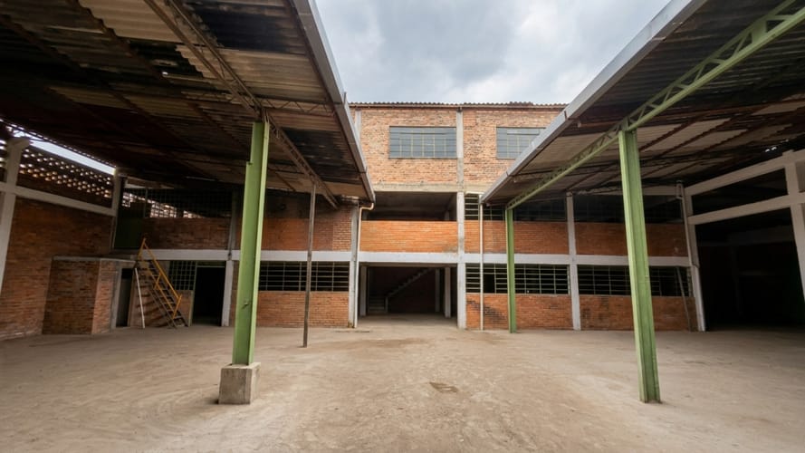 Bodega en venta en Jardin De Los Rosales, Soacha, 860 m² · foto 7 de 24