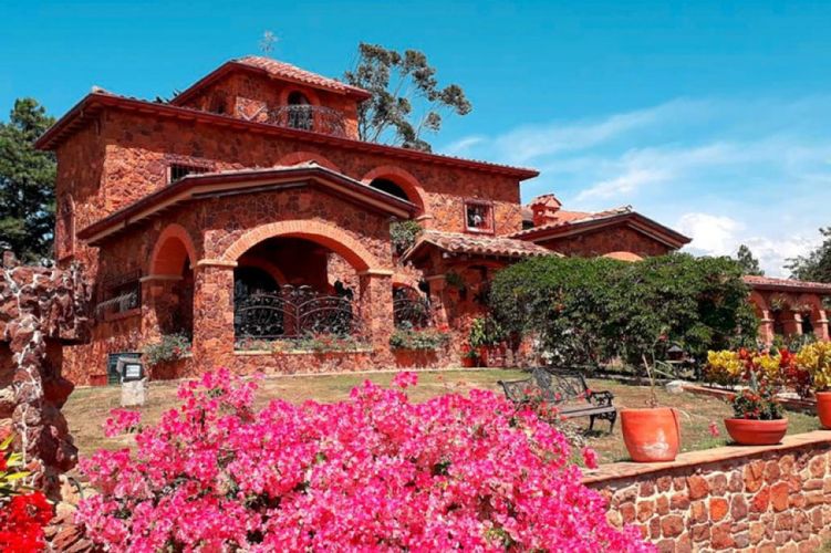 Finca en venta en Mesa De Los Santos, Piedecuesta, 350 m² · foto 2 de 24