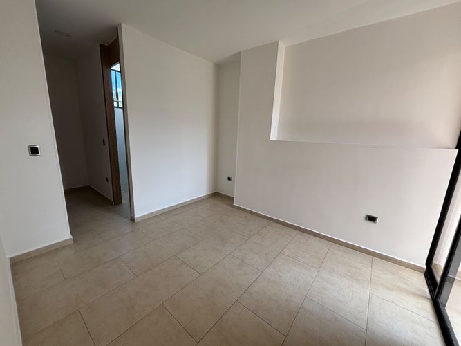 Apartamento de 3 alcobas en venta en Altos De Santa Helena, Ibagué, 166 m² · foto 8 de 13