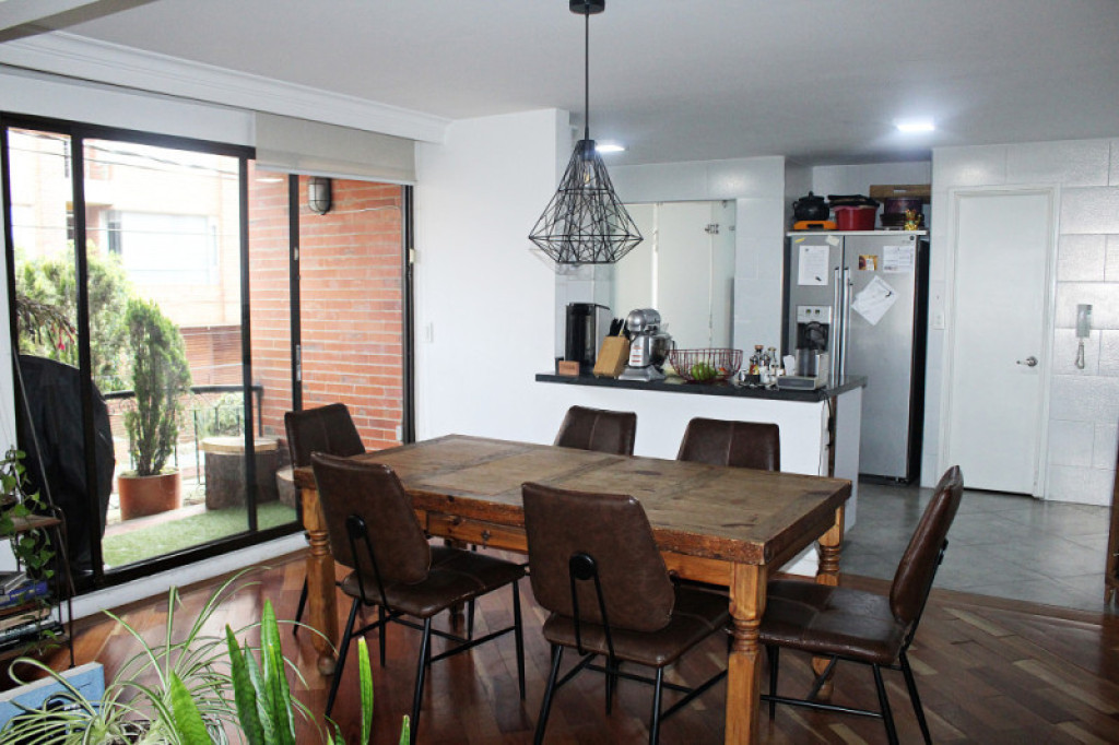 Apartamento en Arriendo en Santa Barbara, Bogotá