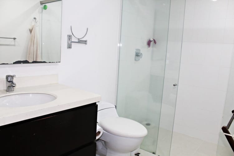 Apartamento de 3 alcobas en venta en Santa Barbara, Bogotá, 188 m² · foto 13 de 24