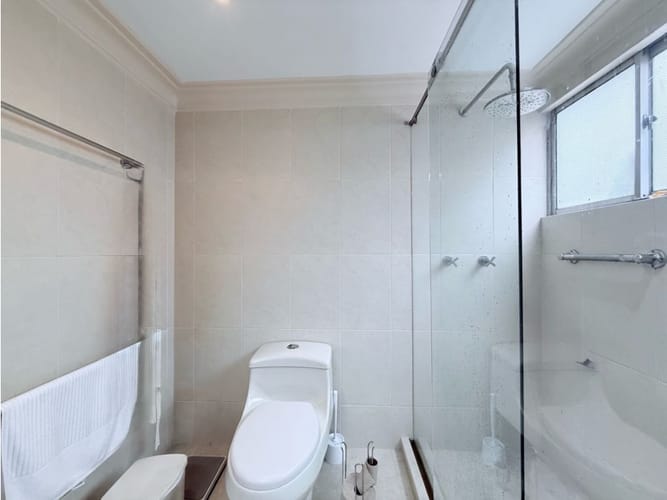 Apartamento de 3 alcobas en venta en Molinos Norte, Bogotá, 175 m² · foto 16 de 24