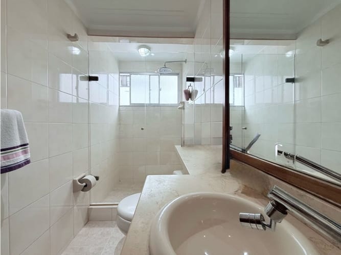 Apartamento de 3 alcobas en venta en Molinos Norte, Bogotá, 175 m² · foto 21 de 24