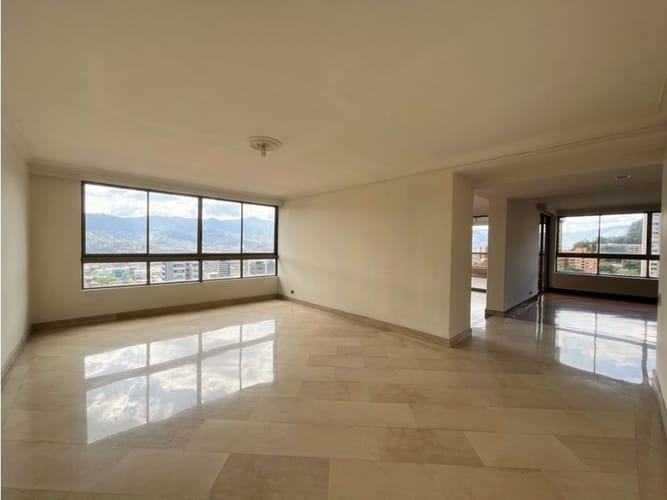 Apartamento en venta en El Poblado, Medellín · foto 16 de 24