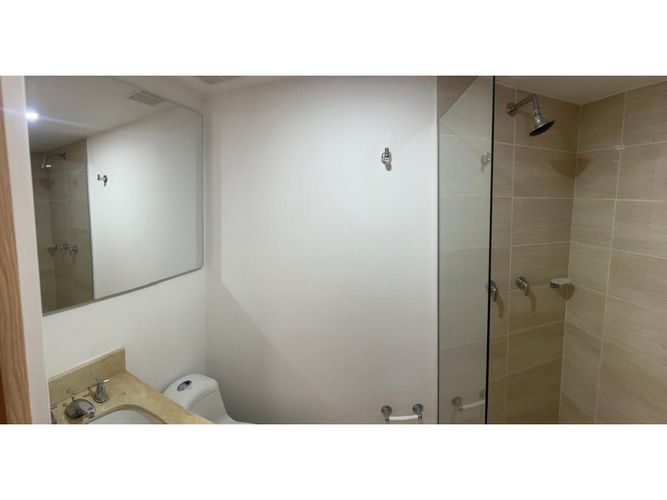 Apartamento de 3 alcobas en venta en Bello, 80 m² · foto 4 de 21
