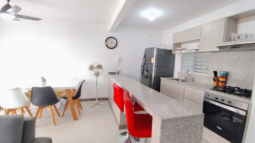 Apartamento de 3 alcobas en arriendo en Ricaurte, Ricaurte, 72 m² · foto 3 de 23