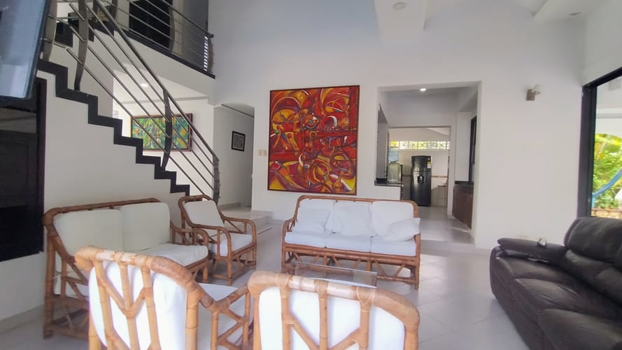 Casa de 8 alcobas en venta en Girardot, Girardot, 647 m² · foto 5 de 24