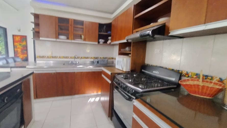 Casa de 8 alcobas en venta en Girardot, Girardot, 647 m² · foto 7 de 24