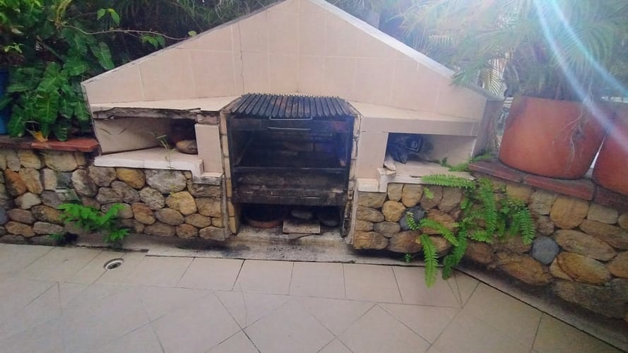 Casa de 8 alcobas en venta en Girardot, Girardot, 647 m² · foto 11 de 24