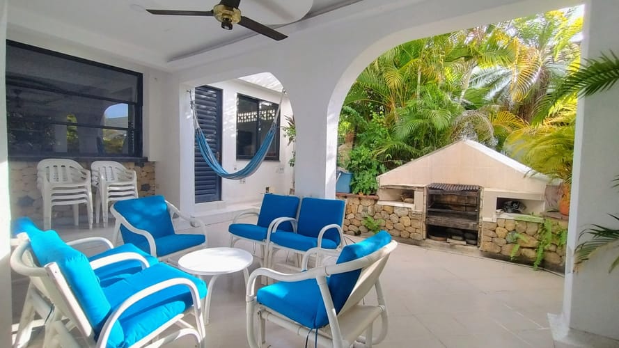 Casa de 8 alcobas en venta en Girardot, Girardot, 647 m² · foto 12 de 24